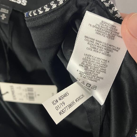 Express Skirt Womens Medium Blue Black White Plaid Houndstooth Pull On Career - Picture 16 of 16